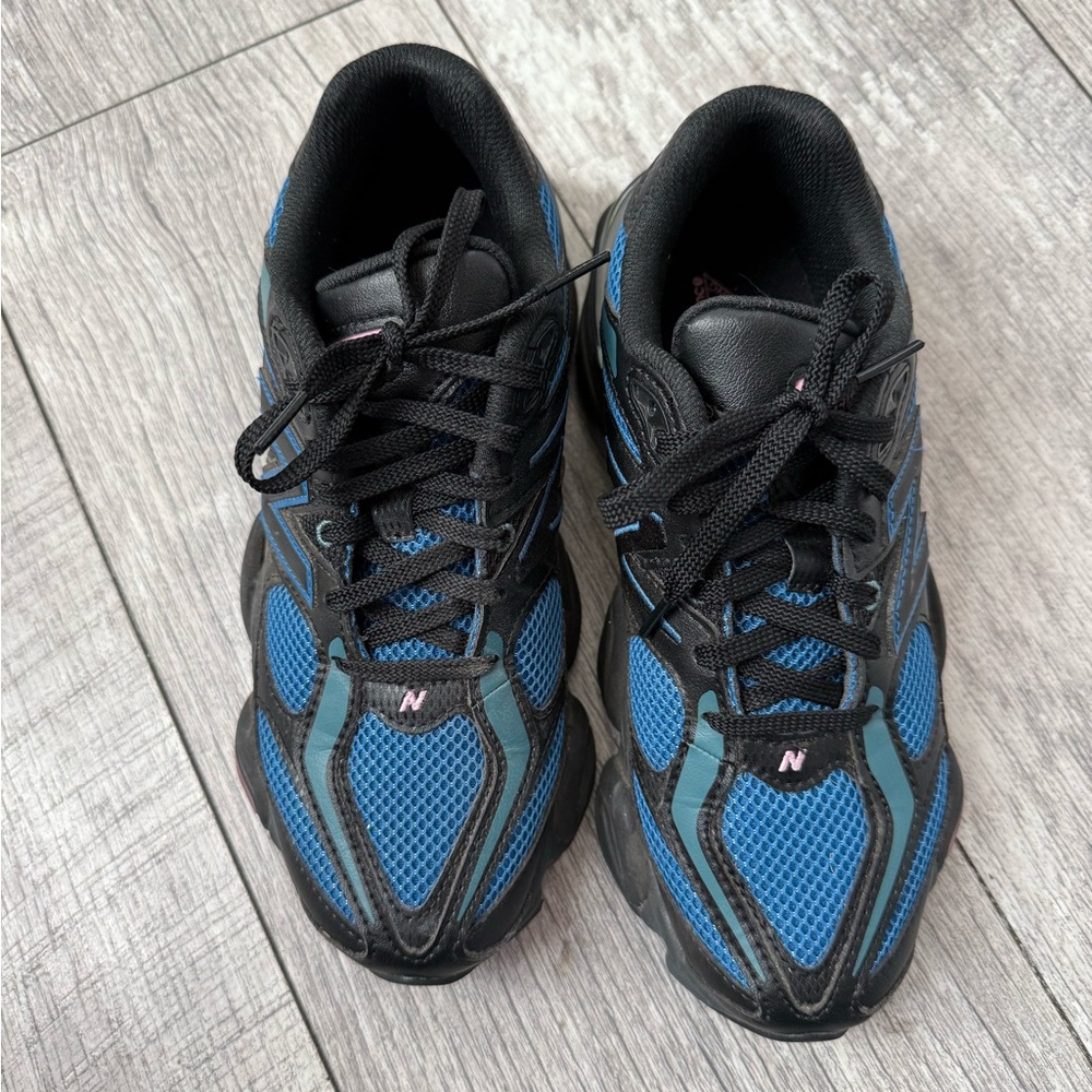 New Balance 9060 7.5 women’s - Picture 4 of 8